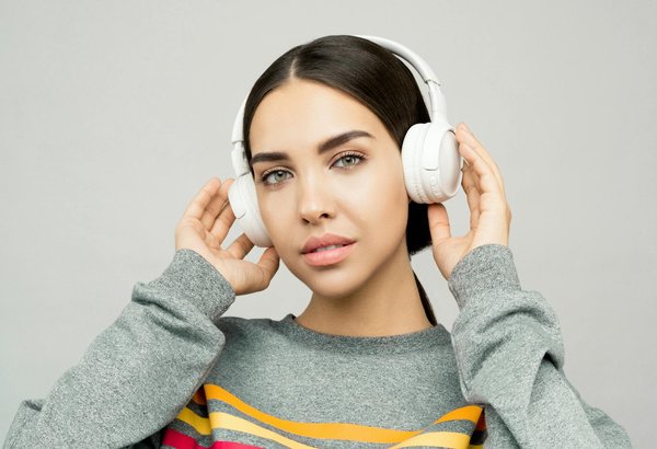 How Can the UK Encourage Healthier Lifestyle Choices Among Its Population?